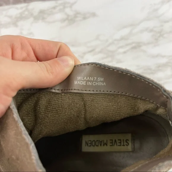 Steve Madden Suede Ankle Booties Zip Up Taupe Block Heel Size 7.5 - Picture 6 of 8
